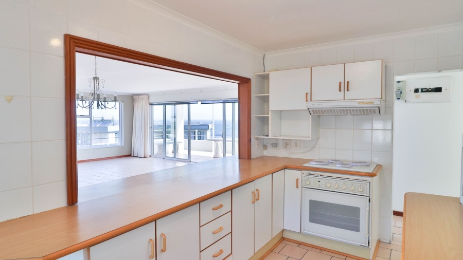 To Let 5 Bedroom Property for Rent in Vermont Western Cape